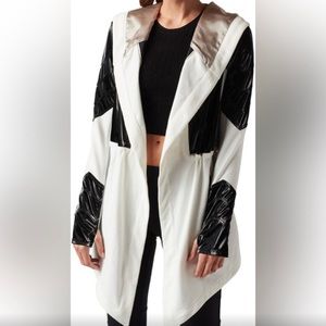 Blanc Noir Maitri Traveler Active Jacket